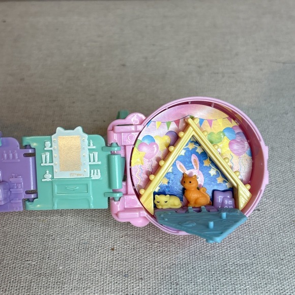 Polly Pocket Cactus Cowgirl Ranch‎ & Pajama Party Sleepy Pets Compact Mattel Toy - Picture 9 of 11